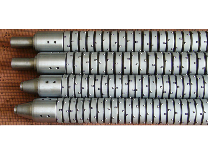 Air-expanded shaft for flexo printing machine